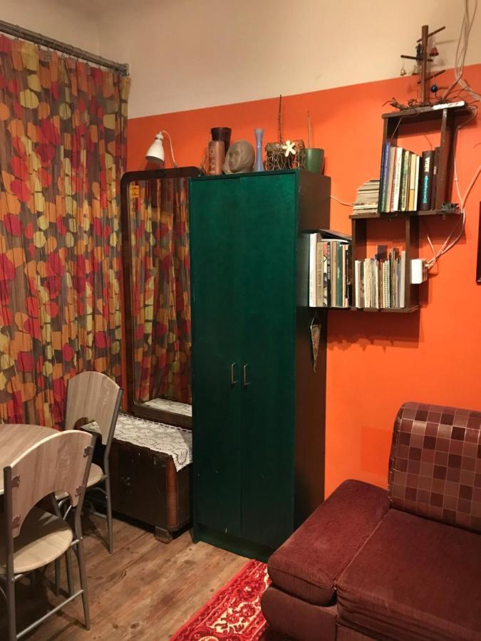 Cozy Condo For Up To 3 Travellers, With Kitchen And Bath Riga Exterior photo